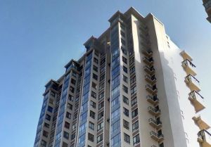 金鹏雅舍4室2厅西南