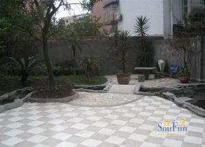 亲河名居A区 3室1厅 南