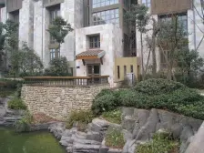 麓山国际云堤曦岸 4室2厅 东南