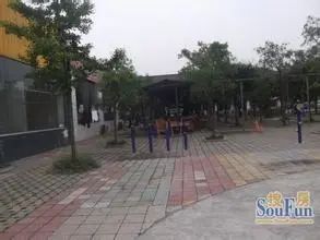 富地名城3室2厅东南