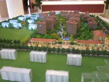 飞机户型大三房两卫 三阳台 租出或自住均适宜