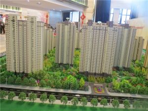 南北户型边户三房两卫,精装修,保养新