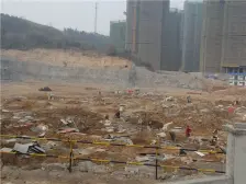 五一广场 宜化新天地毛坯3房 电梯中层