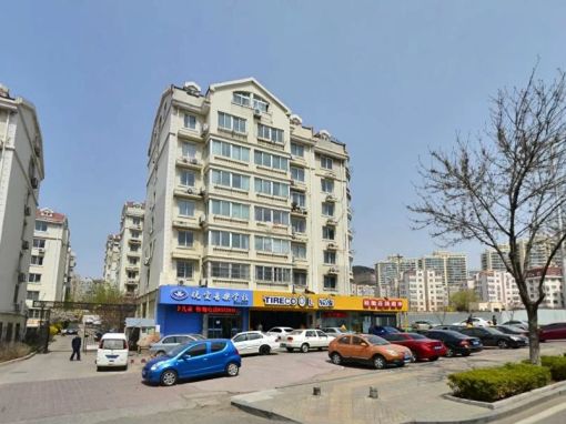 海牛新村3室1厅1卫南朝向2800.00元/月出租