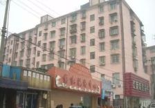 黄鹂新村,2房朝南,地铁口,简单好房