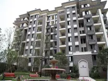 绿岛新区 金科中央公园城10号门四房78.8万