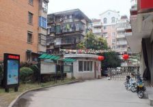 兴元花园二期 4室2厅 东南 西北