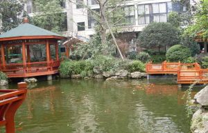 南阳锦城锦绣阁2室1厅东南