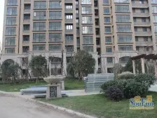 中港翡翠城,房子满五唯一, 全天采光。