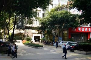 翠云庭3室2厅南