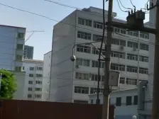 此房产权清晰,户型方正,中间楼层采光好