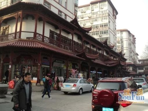 聊城路小区2室1卫南朝向1600.00元/月出租