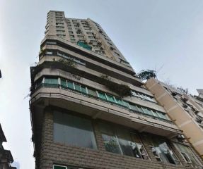 龙瑞苑3室1厅东北