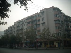 怡欣苑(金牛)4室1厅西南