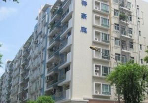 向南,精致装修,看房方便,五年唯一.