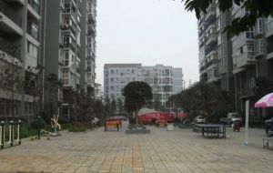 万家华庭2室2厅南