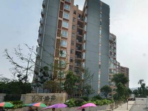 沙河路苑3室1厅东南