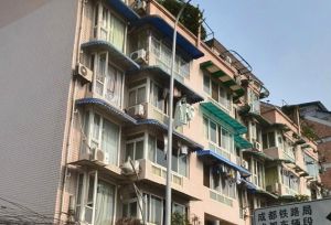 建兴苑 3室2厅 东南