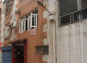 桂畔花园中层3房简单装修,本原+粱开,看房方便