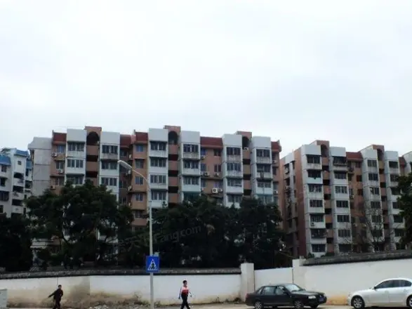仓前街新村