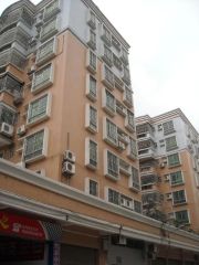 中楼层看房方便业主急卖挨着日日升
