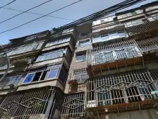 西关静安小区 有院子 小区安静 空间大有电梯