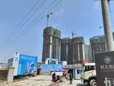 此房满两年产权 清晰三室 交通便利