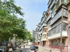 22号街区 3室1厅 南 北