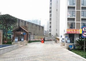 宝源驷马城2室1厅南