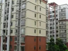 电梯高层四房,毛坯,装修自由发挥。