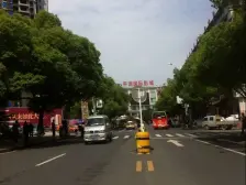 长江市场商圈精装小区房拧包入住