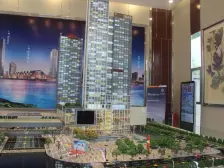 楼下双地铁口 七十年产权小户型 装修新 业主诚心出售