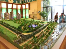 跃层,得房率高。想怎么设计就怎么设计,喜欢的来。