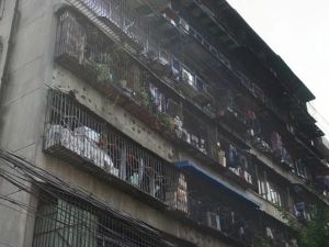 金沙巷16号2室1厅西南