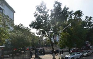 主卧带阳台 得房率高 位置好 出行方便 配套齐全