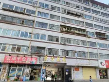 业主自改大三室,产权清晰,南北通透,采光通风无遮挡