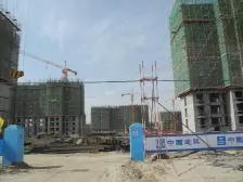 花园小区别墅,户型方正,南北通透,环境优美。