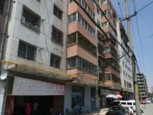 火车站地铁口大三居2楼39万急售