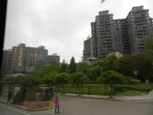 毛胚大三房,诚心出售,中间楼层,视野开阔