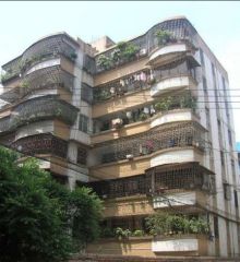 少有低层出售正规2房小区安静双地铁站 交通出行便利