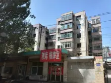 火车站 粮库家属院 2室一厅 采光好 可以按揭