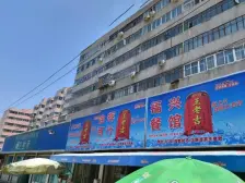 兰量小区 3 是室一厅一卫 94平米 看房随时联系