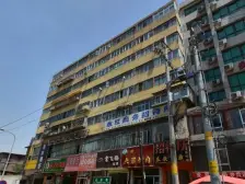 红星巷正规电梯房 满五唯一 位置好 北京华联 交通便利