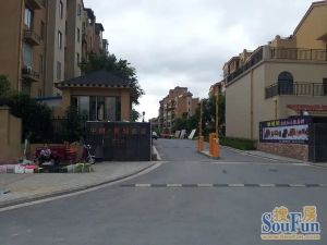 【中凯景湖豪庭】| 巢湖市健康西路与银屏路交叉口景湖豪庭47号楼4单元707室