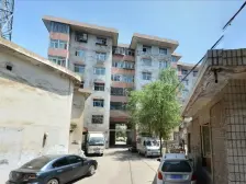 万达大润发 三室一厅 中高楼层 配套成熟 交通便利