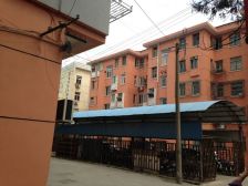 青年路新村 76.46m2底楼租金4.92万/年