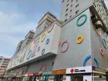 兰新瑞德摩尔电梯大平层好房,三室两厅两卫,交通便利