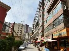 小沟头小区 4室2厅 南 北