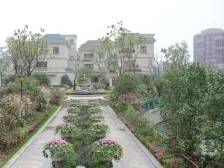 尼德兰官邸300万装修全屋空调+地暖 前后大花园+车位