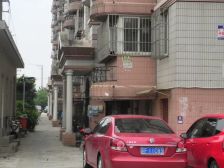 楼中楼,有南车库,有大露台,户型方正,采光好